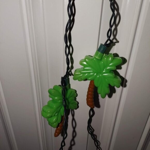 Palm Tree String Lights Tropical Decor Party Indoor/Outdoor 10 Bulbs Green Wire - Picture 6 of 8
